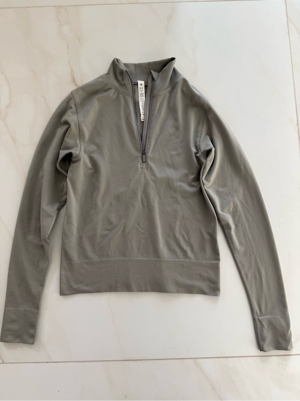 Lululemon Swiftly Relaxed Half Zip in Gull Grey - Picture 3 of 6